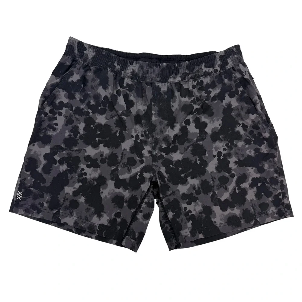 Rhone Athletic Camo Print Gym Shorts Men XL Black Gray Drawstring Pockets‎